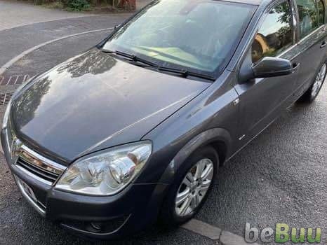 I have my 2009 Vauxhall Astra for sale, Hampshire, England
