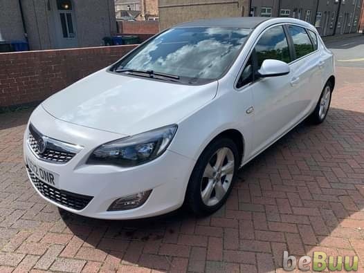 2012 Vauxhall Astra  · Hatchback · Driven 105, Lincolnshire, England
