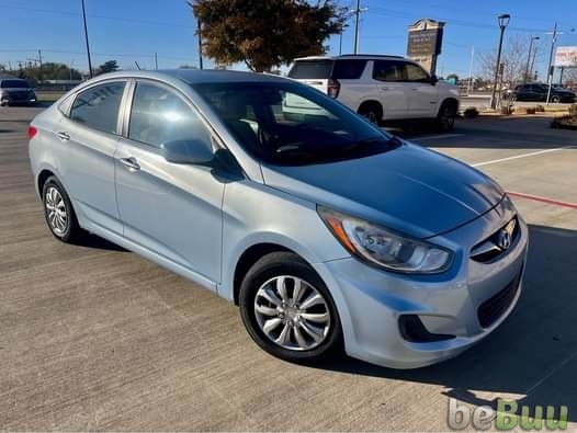 2013  Hyundai Accent GLS 4D The Engine is V4 , Lubbock, Texas