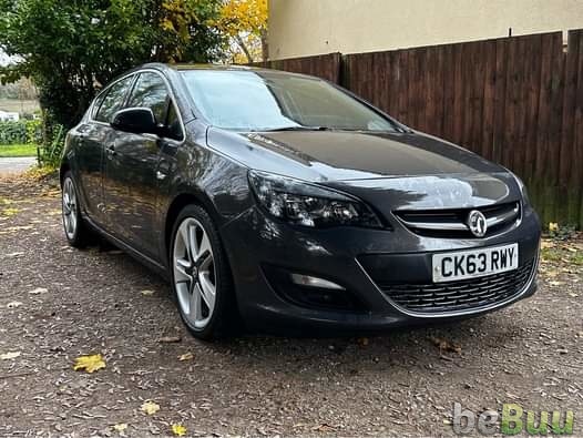 2013 Vauxhall Astra Limit Edition · Hatchback · Driven 94, Wiltshire, England