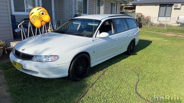 2001 Holden Berlina, Newcastle, New South Wales