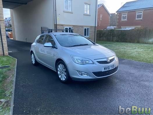 2011 Vauxhall Astra, one owner full service, Greater London, England