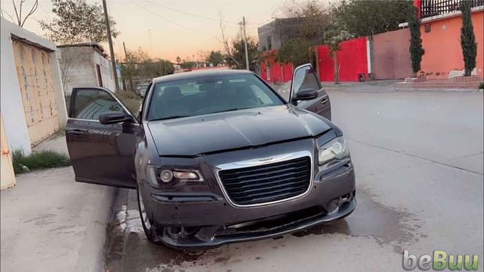 2013 Chrysler Chrysler 300, Nuevo Laredo, Tamaulipas