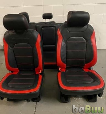 Seats are in very good condition, no rips or cuts in leather, Orlando, Florida