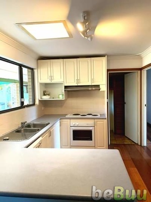 $350 per week negotiable Ready to move into now! 4 bedroom, Perth, Western Australia