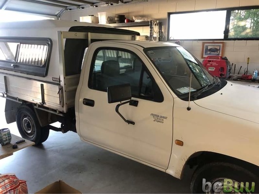 Fibreglass canopy suits tray back ute free, Townsville, Queensland