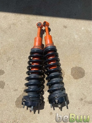 3 inch lift outback armour shocks off 2009 hilux n70, Cairns, Queensland