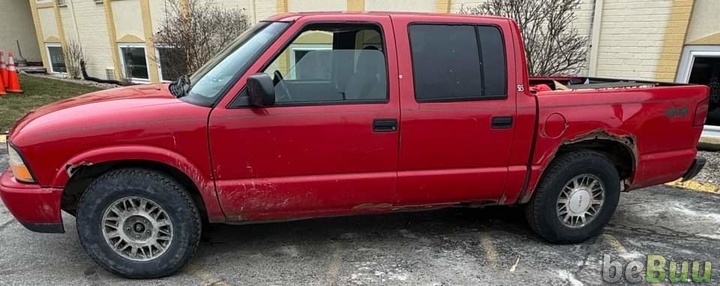 2001 gmc Sonoma crew cab 4.3L V6 4X4. Has issues starting up, Indianapolis, Indiana