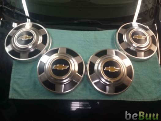 This is a set of 4 Hubcaps These are for 3/4 ton , Toronto, Ontario