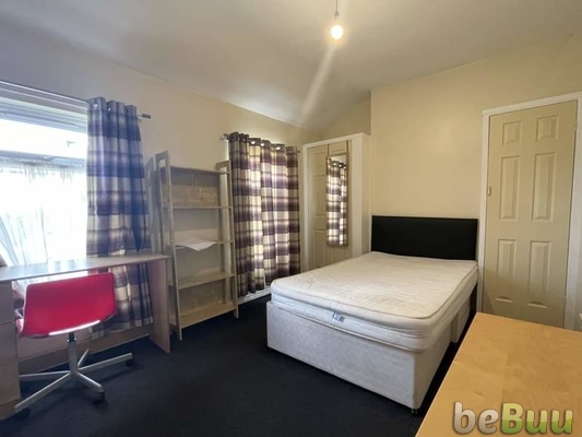 24/25 ROOM AVAILABLE!  £153pw, Durham, England