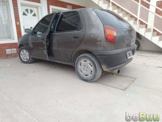 2000 Fiat Palio, Puerto Madryn, Chubut