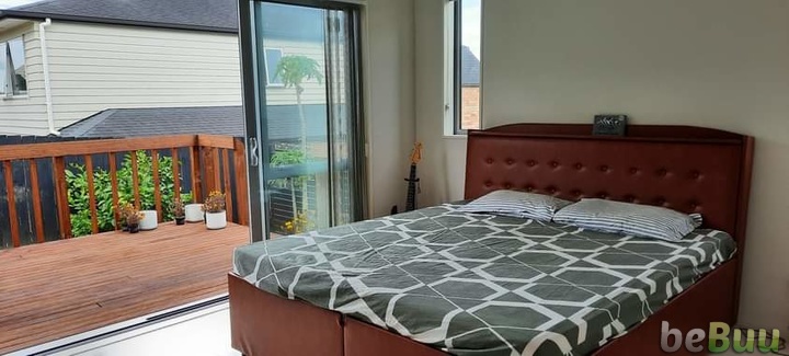 Spacious room with ensuite, Auckland, Auckland
