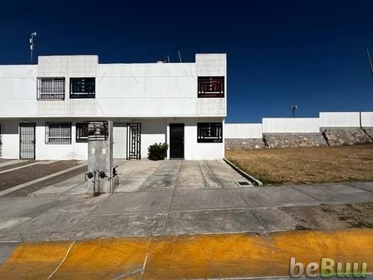 ?Casa en venta de 2  pisos, Leon, Guanajuato