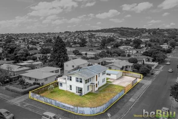 CASH COW FOR SALE - RENTED OUT AT $1,600 PER WEEK, 9 ROOMS!!, Auckland, Auckland