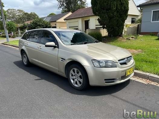 READ THE WHOLE AD. 2008 VE Commodore Automatic  LOW KLM - 175, Sydney, New South Wales