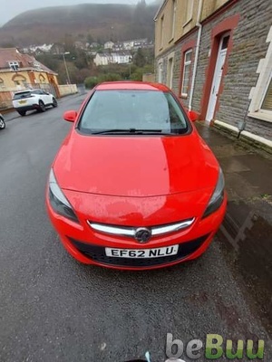 2012 Vauxhall Astra · Hatchback · Driven 139, Swansea, Wales