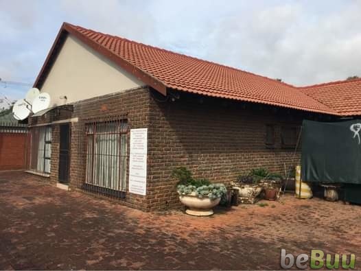 Big room with own bathroom  Prepaid electric and water, Pretoria, Gauteng